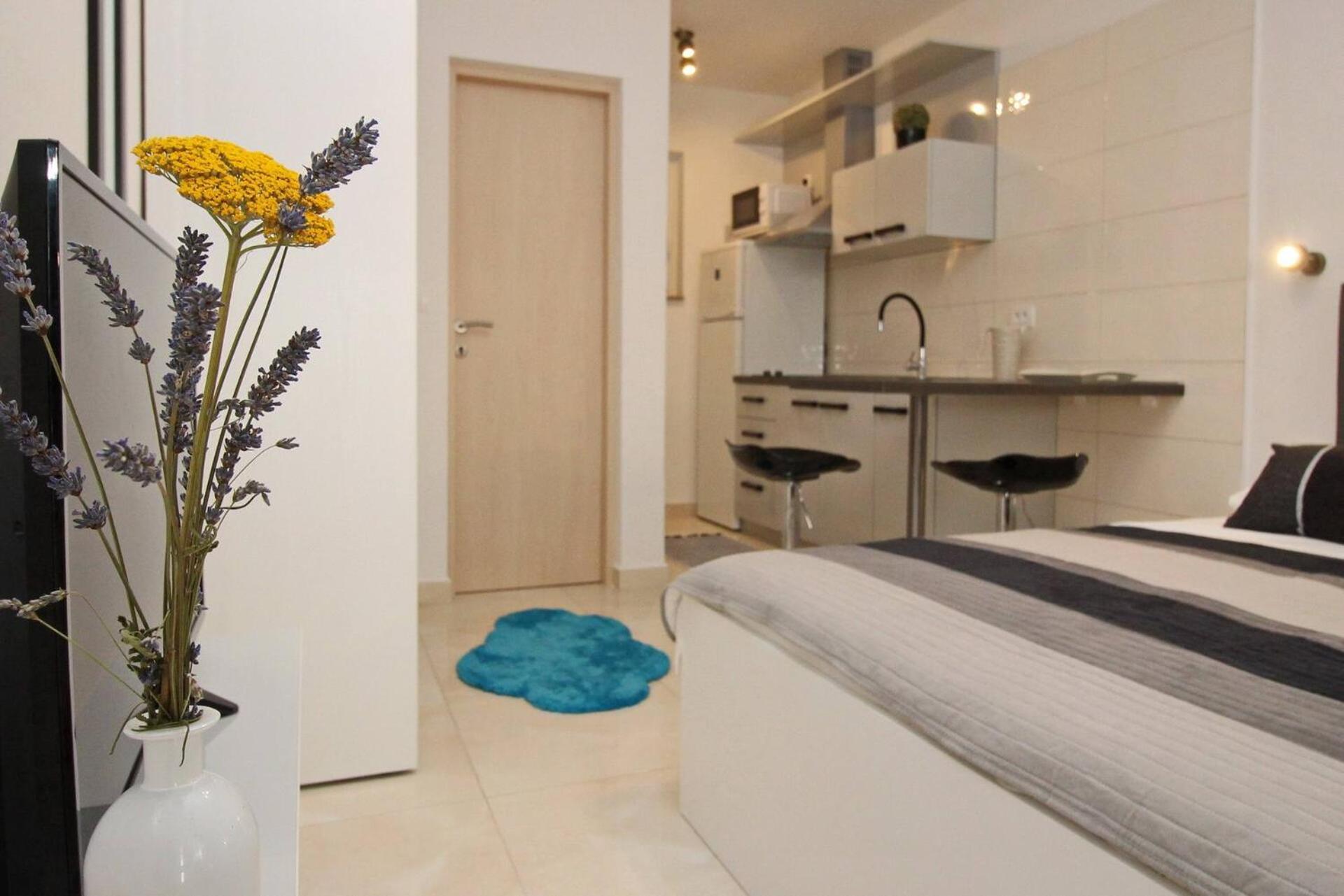 Apartments Karamarko Baška Εξωτερικό φωτογραφία