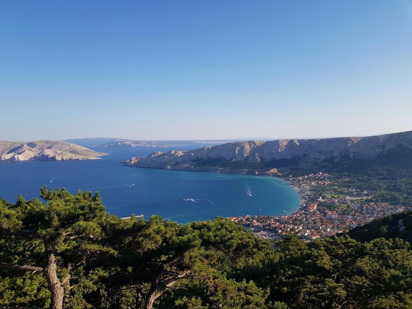 Apartments Karamarko Baška Εξωτερικό φωτογραφία